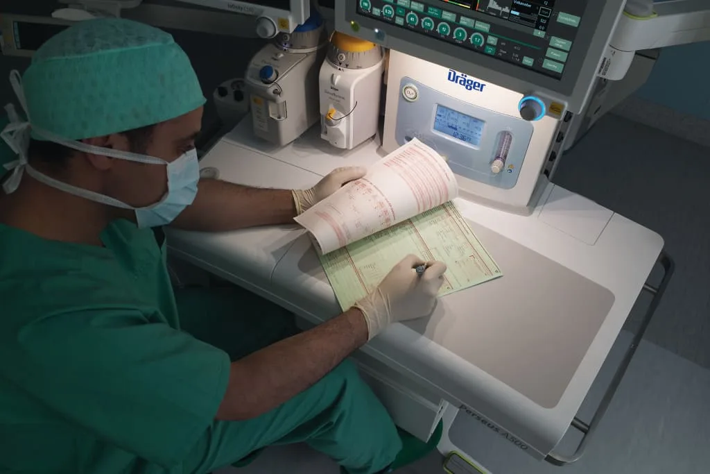 Dräger Perseus A500 — Подсветка рабочей зоны