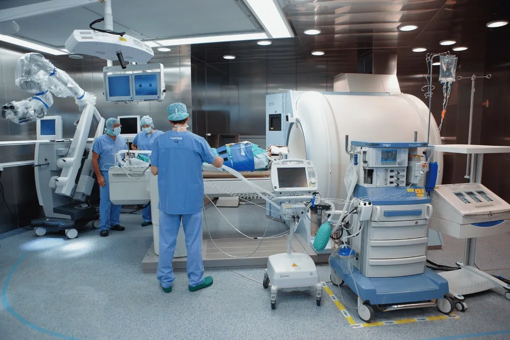 Dräger Fabius MRI — Сертификация для поля до 40 мТл