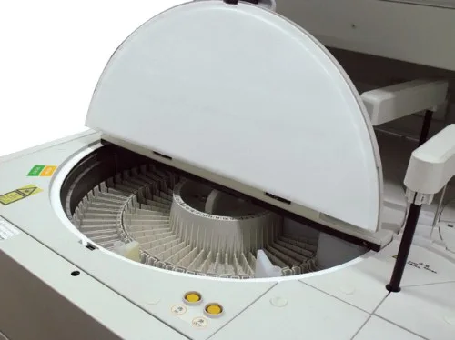 Mindray BS-800 — 800 тестов в час, 1200 с электролитами