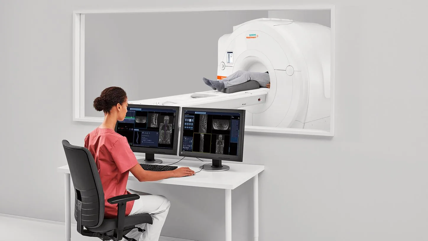 Siemens MAGNETOM Lumina 3T — Платформа syngo MR XA и рабочее место