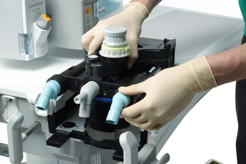 Dräger Perseus A500 — Дыхательная система разбирается на 11 деталей