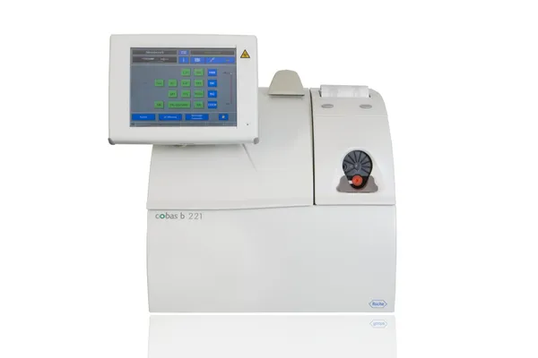Roche cobas b 221