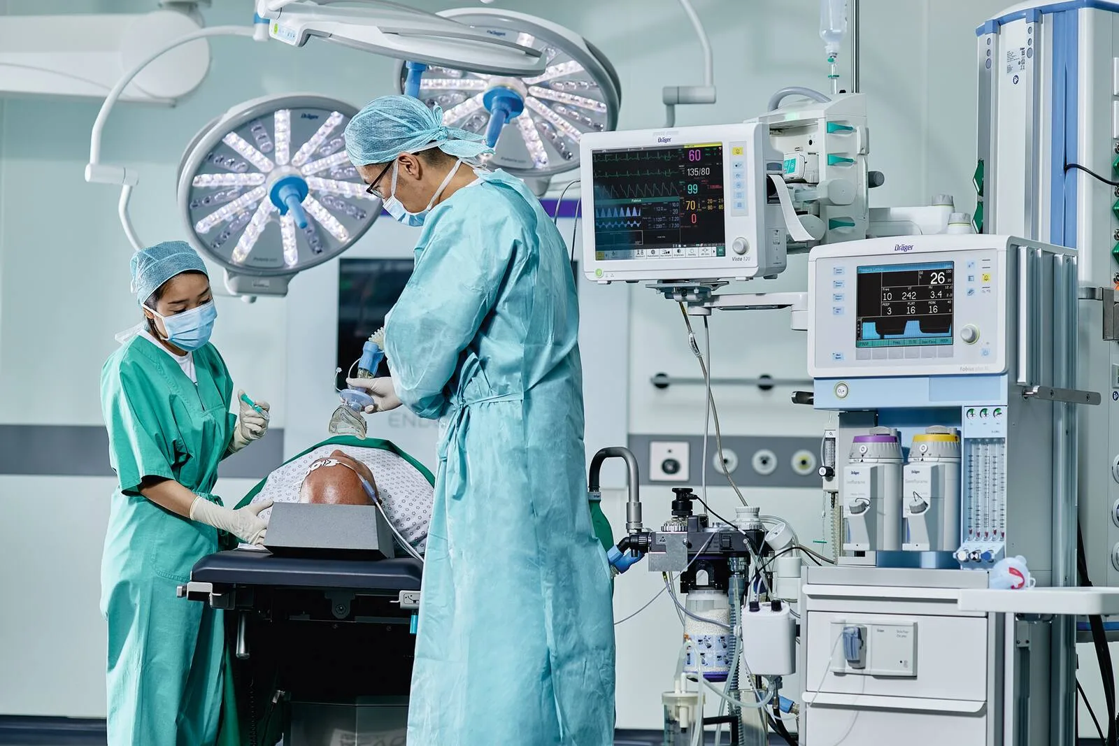 Dräger Vista 120 — Medibus.X: монитор и наркозный аппарат как одно место